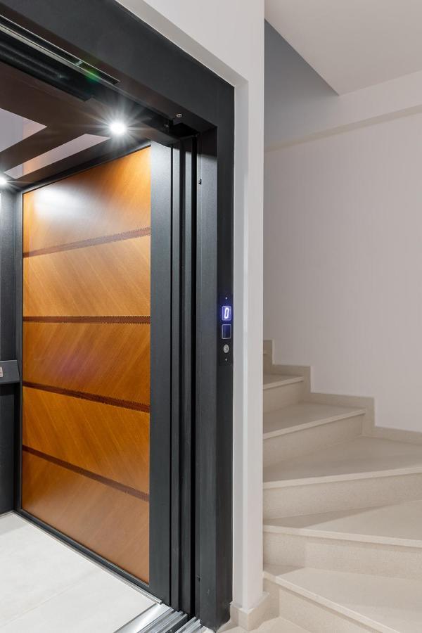 Petrou Suites Yanya Dış mekan fotoğraf