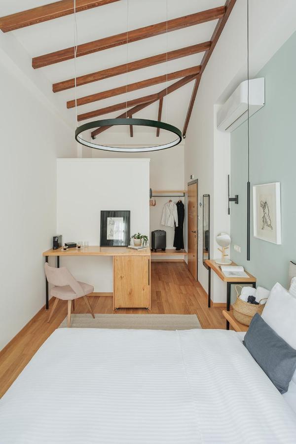 Petrou Suites Yanya Dış mekan fotoğraf